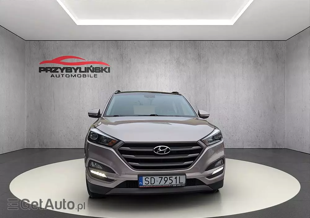 HYUNDAI Tucson 