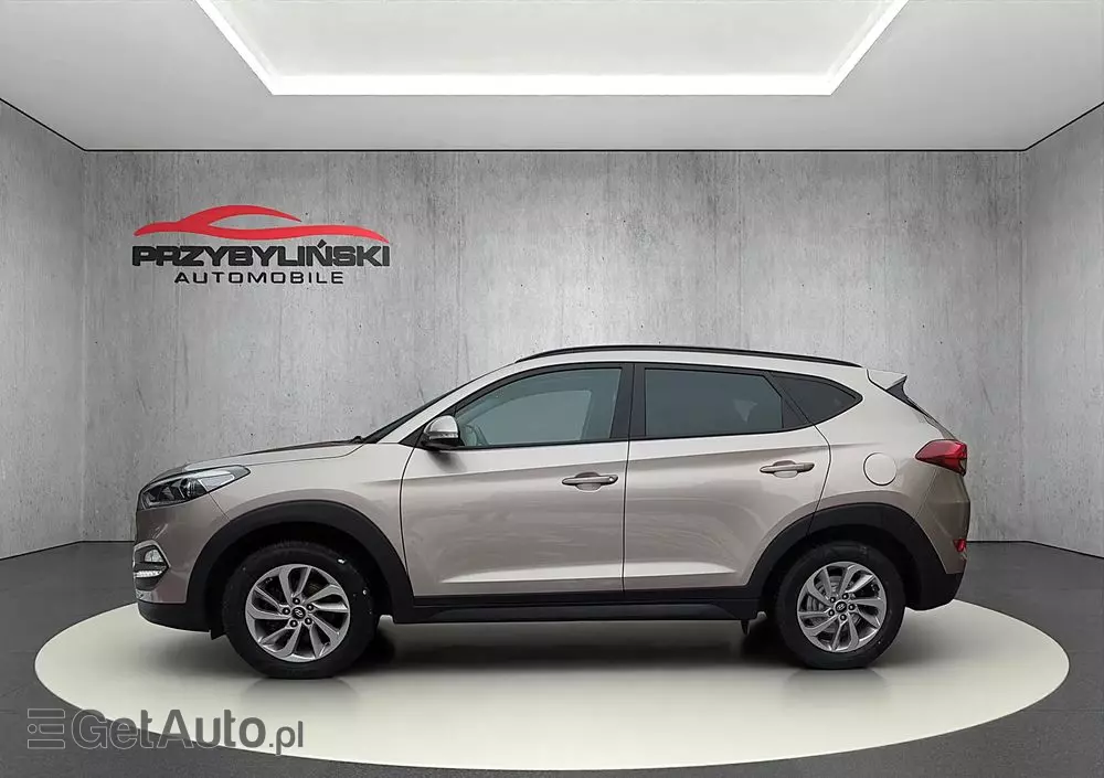 HYUNDAI Tucson 