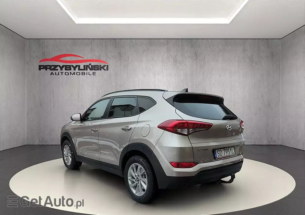 HYUNDAI Tucson 