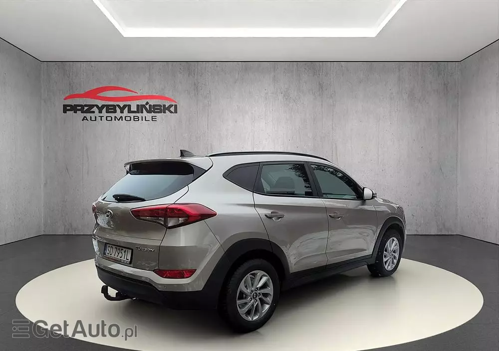 HYUNDAI Tucson 