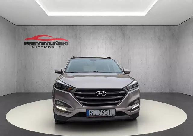 HYUNDAI Tucson 