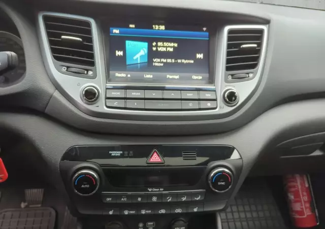 HYUNDAI Tucson 