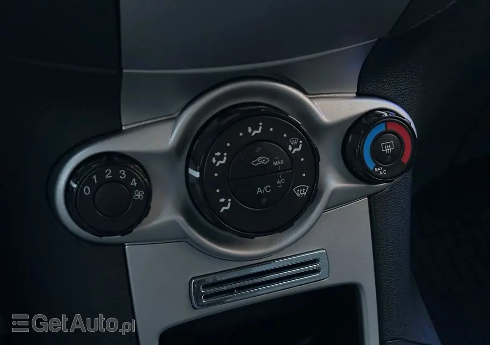 FORD Fiesta 1.25 Ambiente EU5