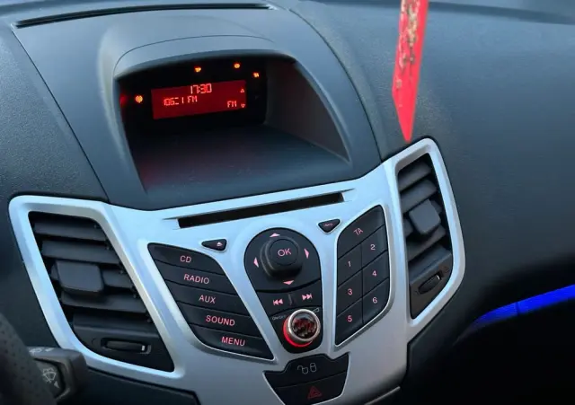 FORD Fiesta 1.25 Ambiente EU5