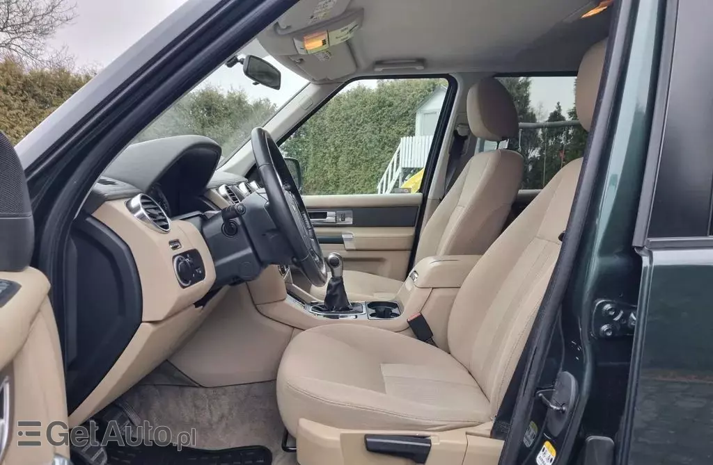 LAND ROVER Discovery 