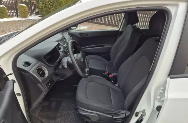 HYUNDAI I10 