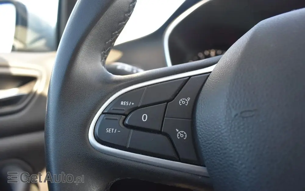 RENAULT Megane 1.3 TCe FAP Intens