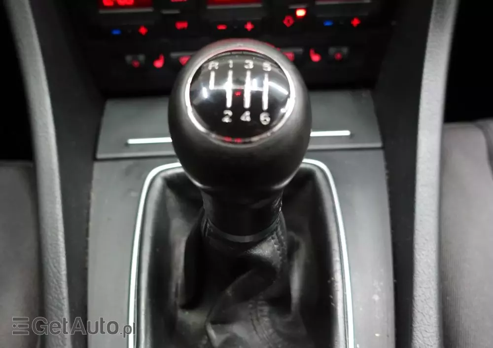 AUDI A4 Avant 2.0 TDI