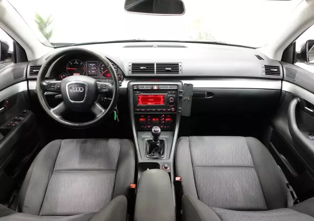 AUDI A4 Avant 2.0 TDI