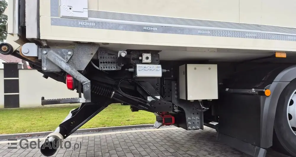 MERCEDES-BENZ MERCEDES-BENZ///ACTROS///2540/// 2017///26000KG///8.15///20 EUROPALET/// CHŁODNIA///CARIER///WINDA///BAR/// OŚ SKRĘTNA///STAN BARDZO DOBRY/// 