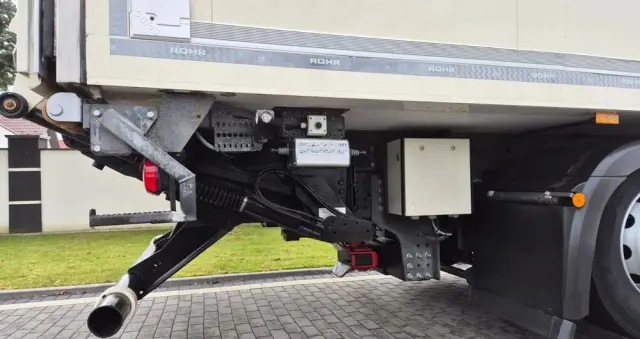 MERCEDES-BENZ MERCEDES-BENZ///ACTROS///2540/// 2017///26000KG///8.15///20 EUROPALET/// CHŁODNIA///CARIER///WINDA///BAR/// OŚ SKRĘTNA///STAN BARDZO DOBRY/// 