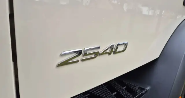 MERCEDES-BENZ MERCEDES-BENZ///ACTROS///2540/// 2017///26000KG///8.15///20 EUROPALET/// CHŁODNIA///CARIER///WINDA///BAR/// OŚ SKRĘTNA///STAN BARDZO DOBRY/// 