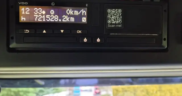 MERCEDES-BENZ MERCEDES-BENZ///ACTROS///2540/// 2017///26000KG///8.15///20 EUROPALET/// CHŁODNIA///CARIER///WINDA///BAR/// OŚ SKRĘTNA///STAN BARDZO DOBRY/// 