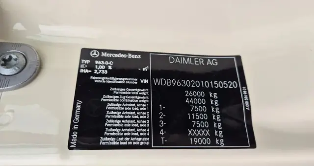 MERCEDES-BENZ MERCEDES-BENZ///ACTROS///2540/// 2017///26000KG///8.15///20 EUROPALET/// CHŁODNIA///CARIER///WINDA///BAR/// OŚ SKRĘTNA///STAN BARDZO DOBRY/// 