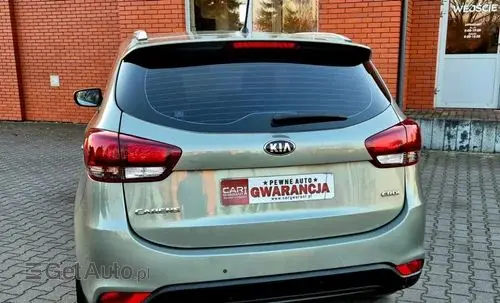 KIA Carens 