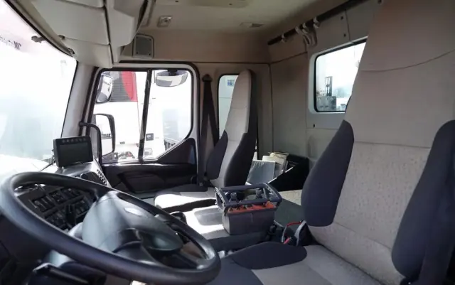 RENAULT KERAX 450 / 6x4 / KOPARKA SSAĄCA / MTS SAUGBAGGER 3A11T /ASENIZACYJNY / ŁADOWARKA PRÓŻNIOWA / WUKO / MŁOT / STEROWANIE RADIOWE 