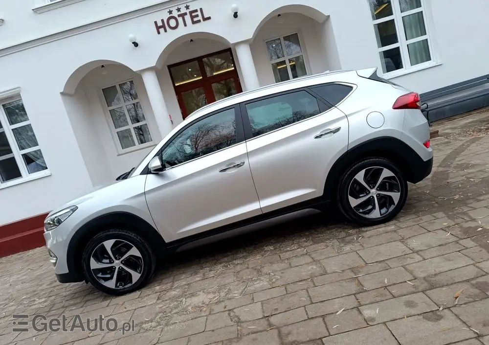 HYUNDAI Tucson 1.7 CRDI BlueDrive GO 2WD