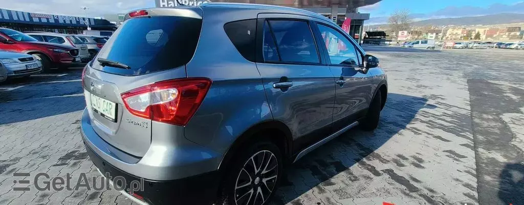 SUZUKI S-cross 