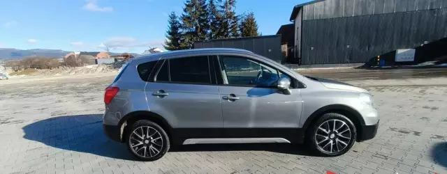 SUZUKI S-cross 