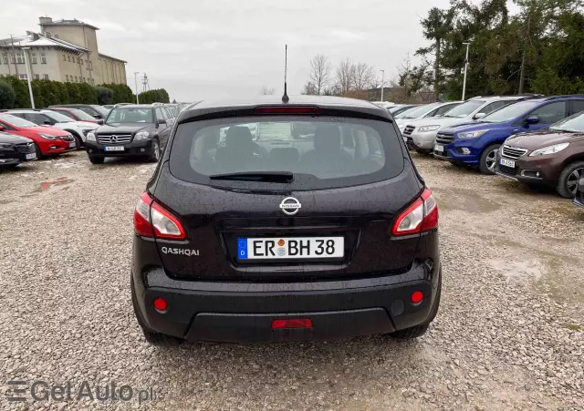 NISSAN Qashqai 1.6 360