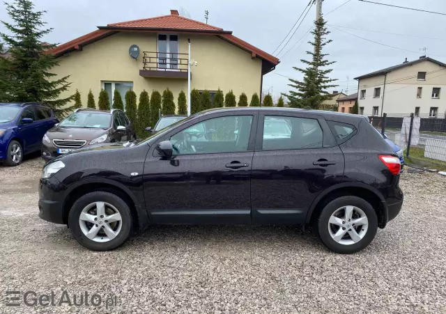 NISSAN Qashqai 1.6 360