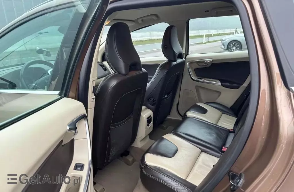 VOLVO Xc 60 