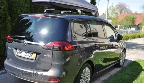 OPEL Zafira 