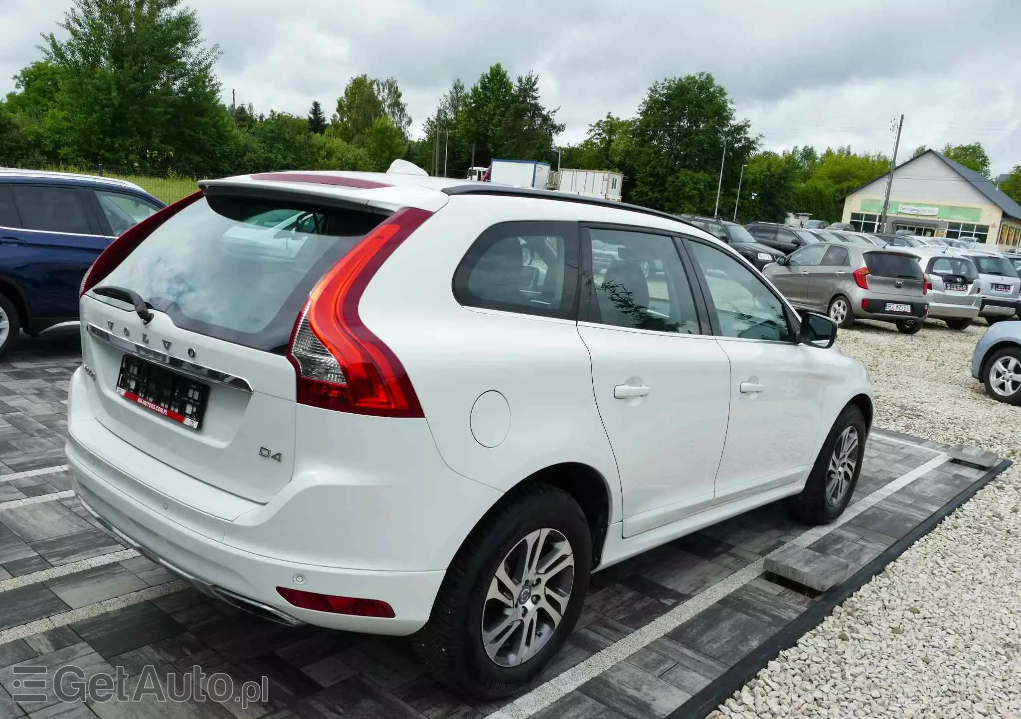 VOLVO XC 60 D4 Geartronic Momentum