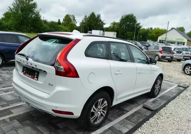 VOLVO XC 60 D4 Geartronic Momentum
