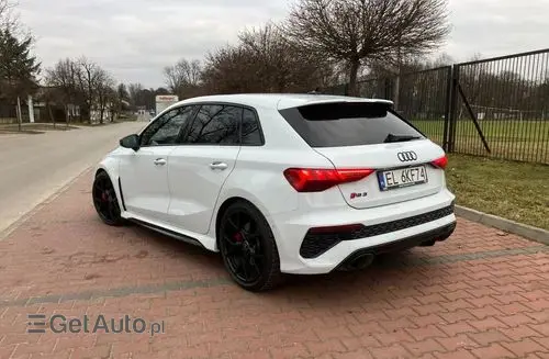 AUDI Rs3 