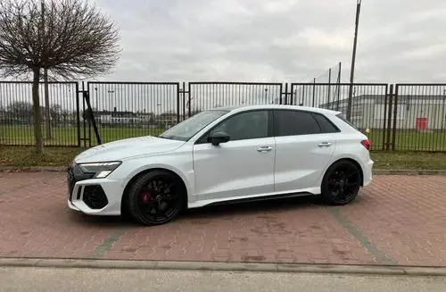 AUDI Rs3 