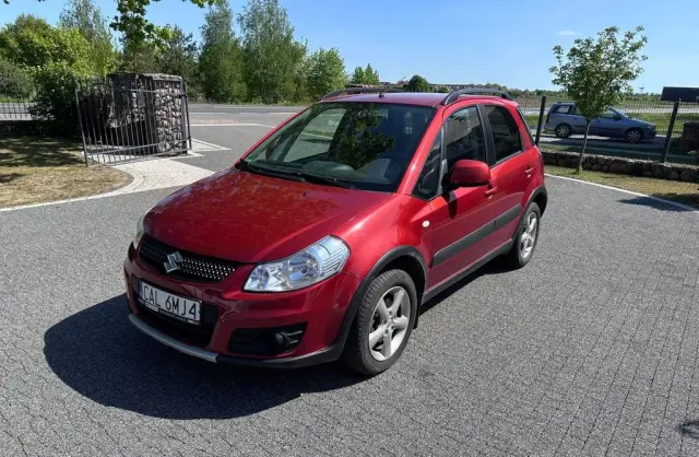 SUZUKI SX4 