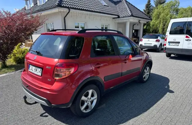SUZUKI SX4 