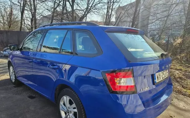 SKODA Fabia 