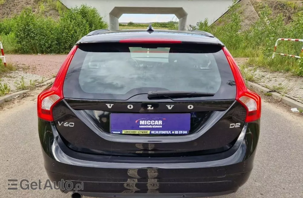 VOLVO V60 D2 Kinetic