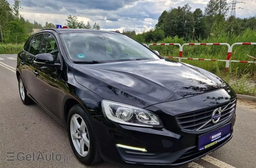 VOLVO V60 D2 Kinetic