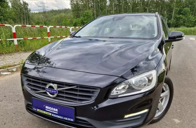 VOLVO V60 D2 Kinetic
