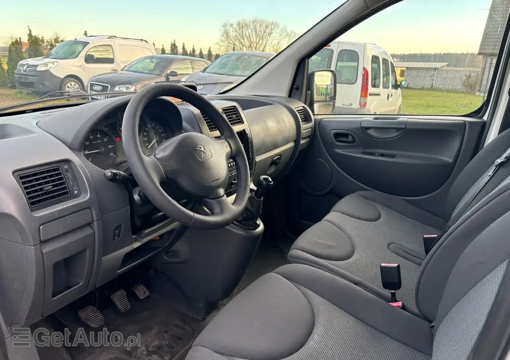 PEUGEOT Expert 