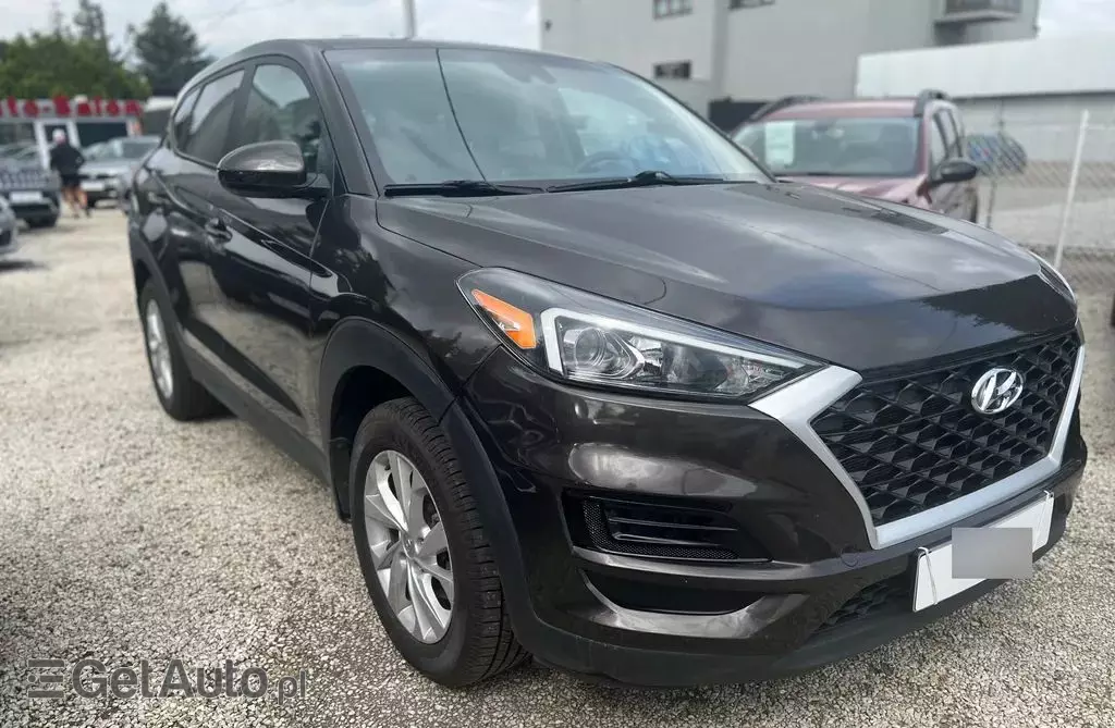 HYUNDAI Tucson 