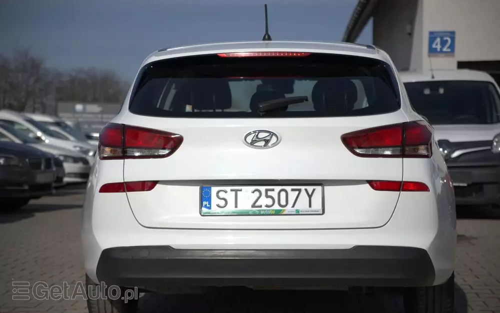 HYUNDAI I30 1.6 CRDI Trend