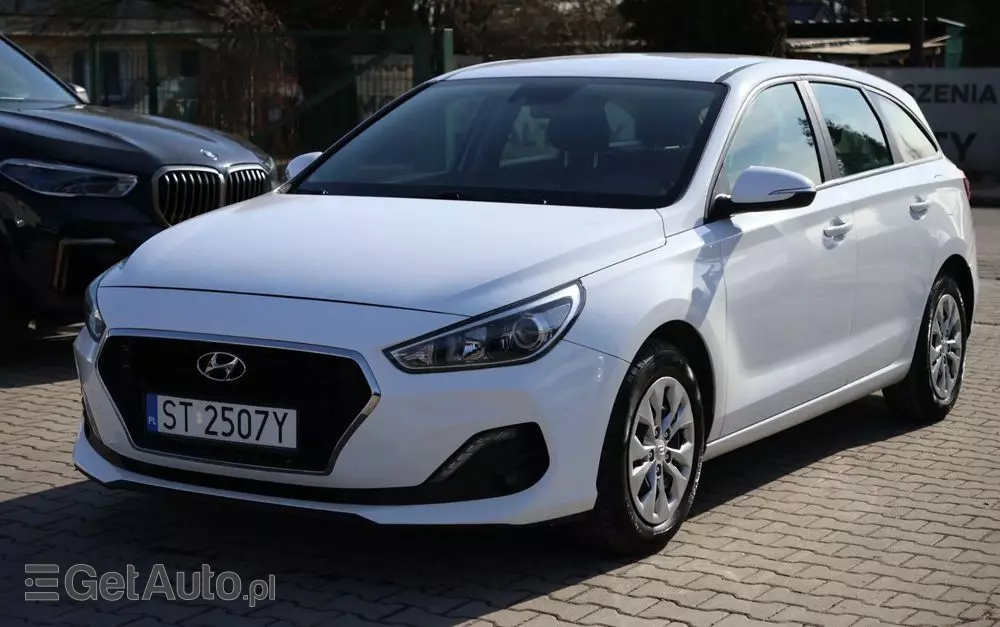HYUNDAI I30 1.6 CRDI Trend