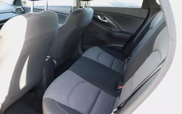 HYUNDAI I30 1.6 CRDI Trend