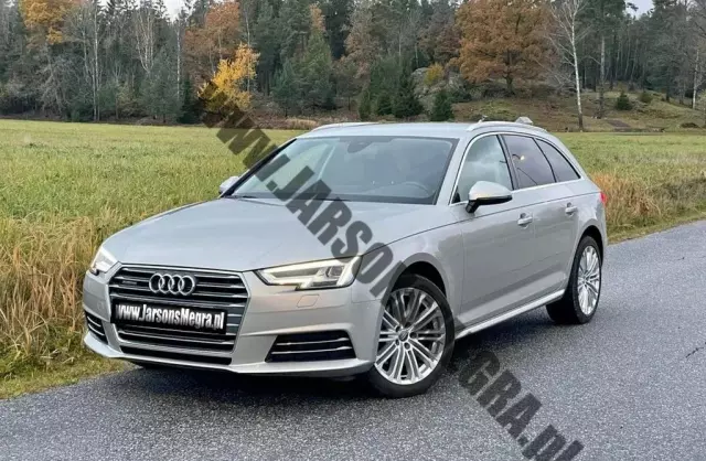 AUDI A4 