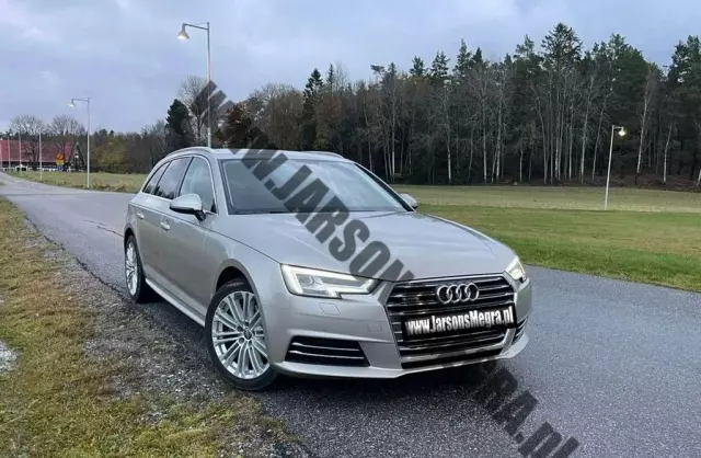AUDI A4 