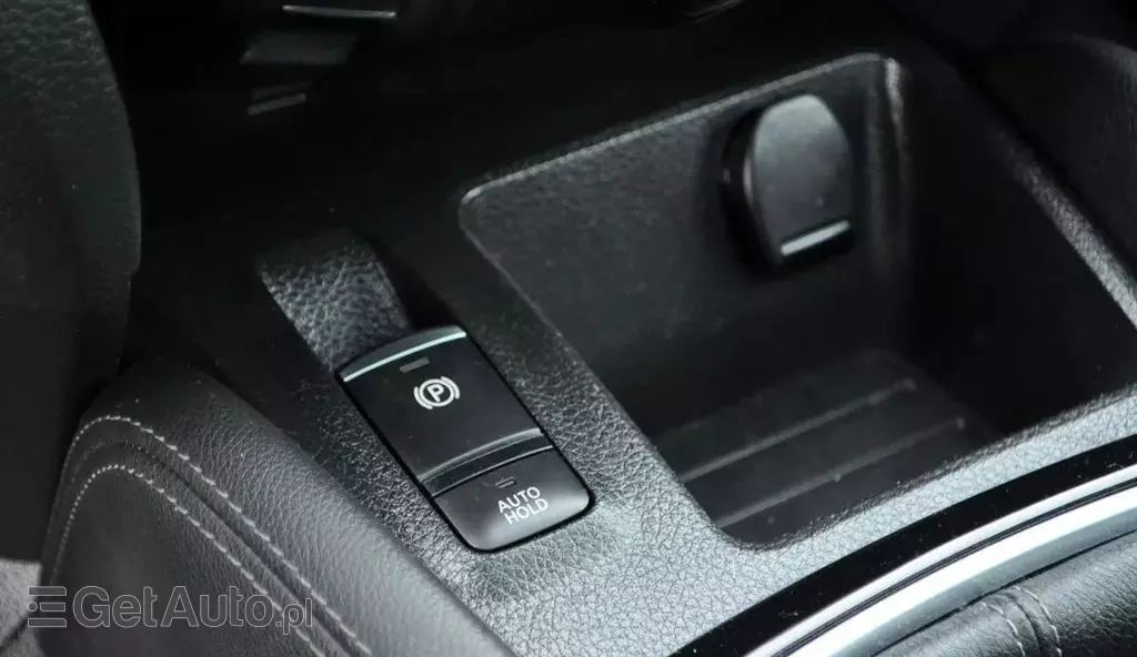 NISSAN Qashqai 1.3 DIG-T (140 KM) MHEV