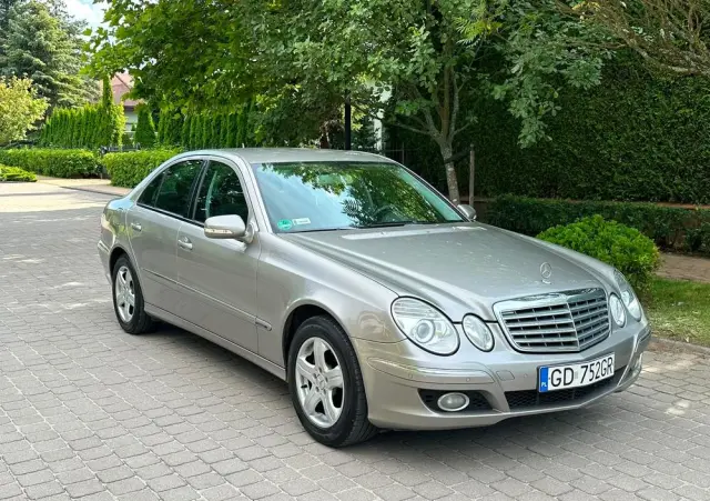 MERCEDES-BENZ Klasa E 220 CDI Automatik Elegance