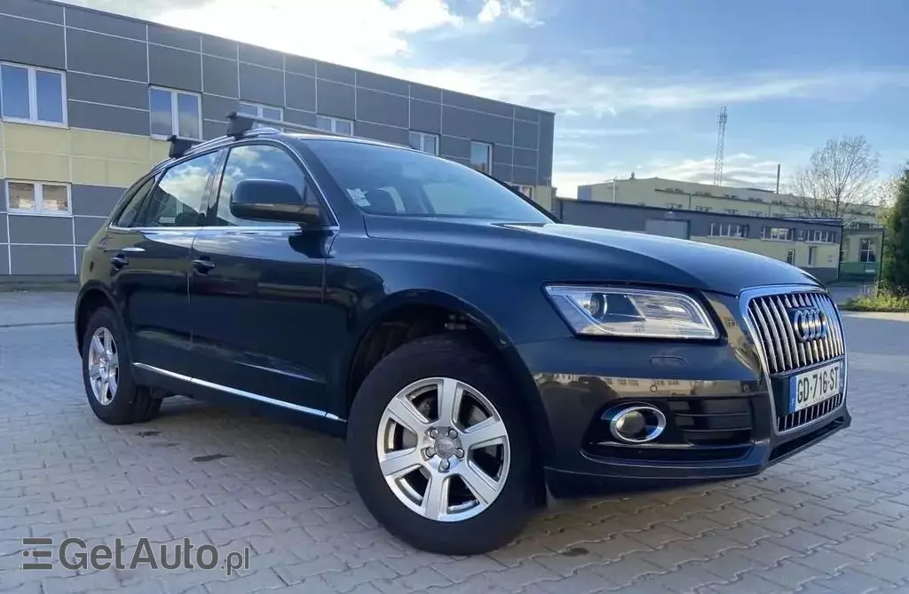 AUDI Q5 