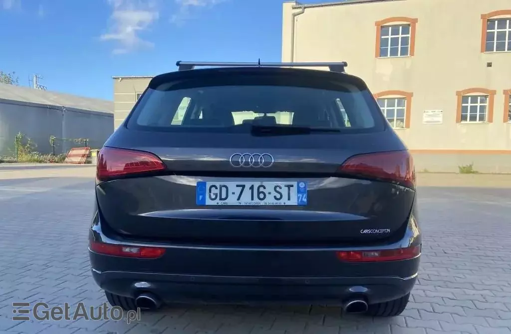 AUDI Q5 