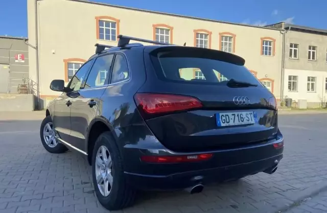 AUDI Q5 