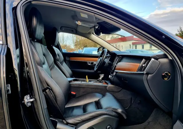 VOLVO V90 D4 Geartronic Inscription